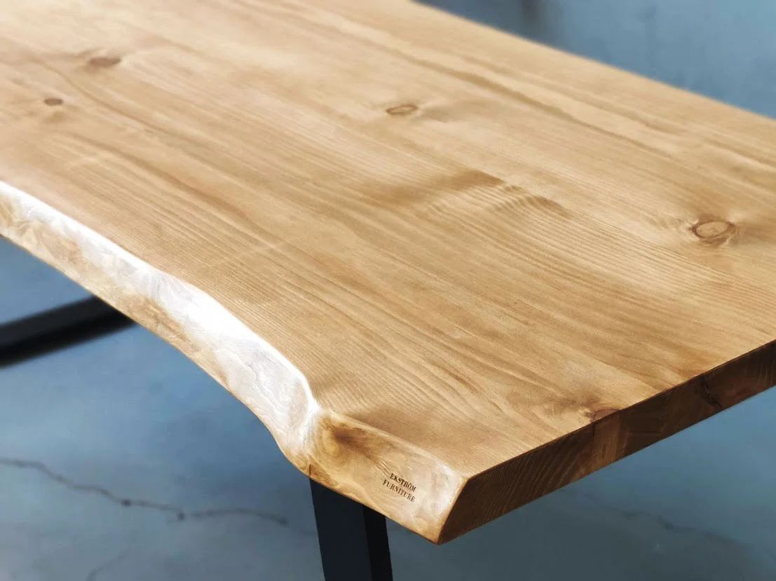 Lee más sobre el artículo Ventajas de elegir muebles de madera maciza