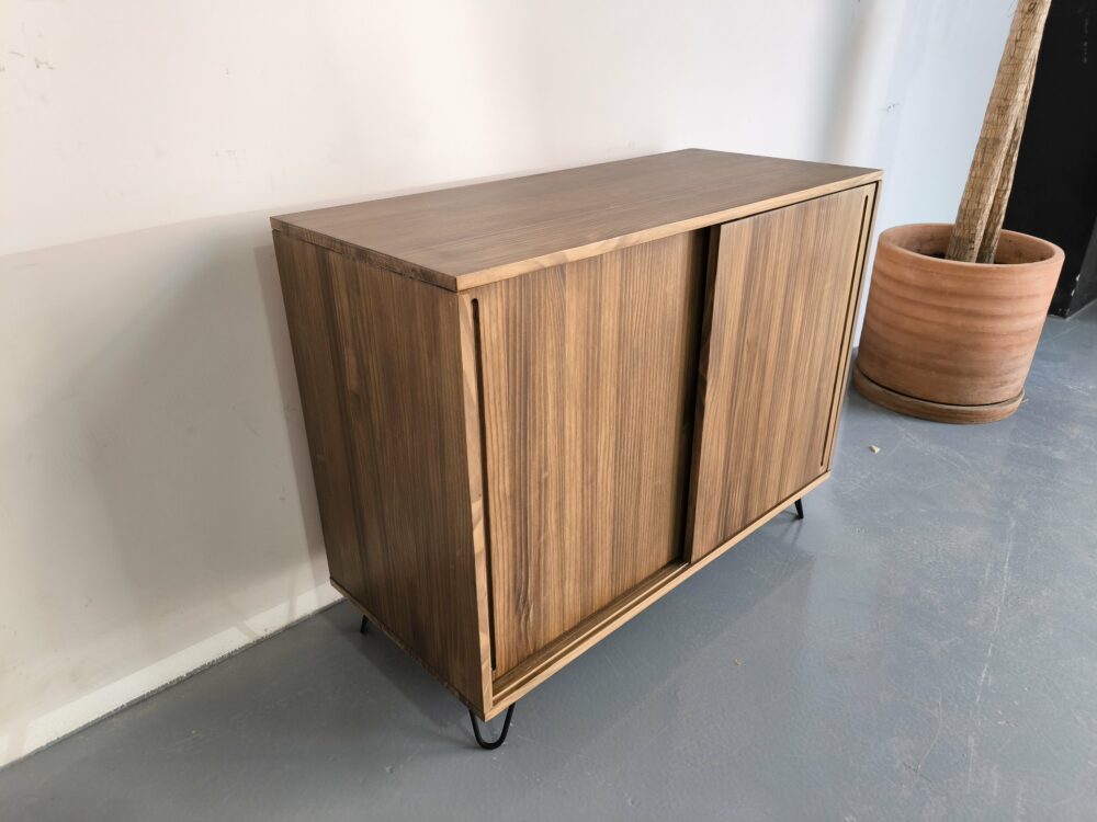 Mueble tocadiscos Bäckån en stock 5