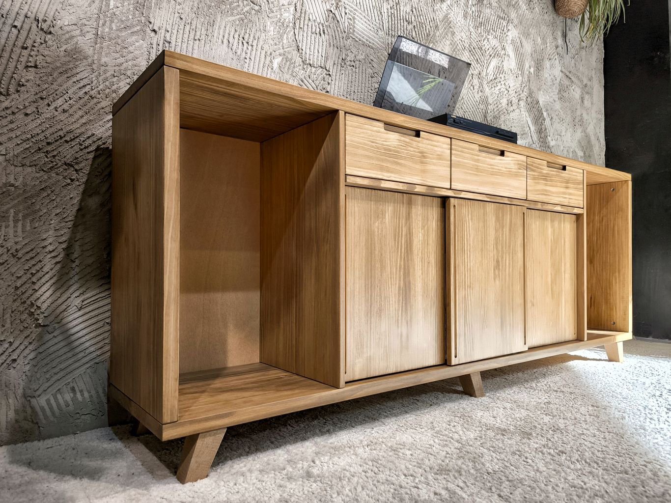 Mueble tocadiscos Ringsån 1 Mueble tocadiscos Ringsån