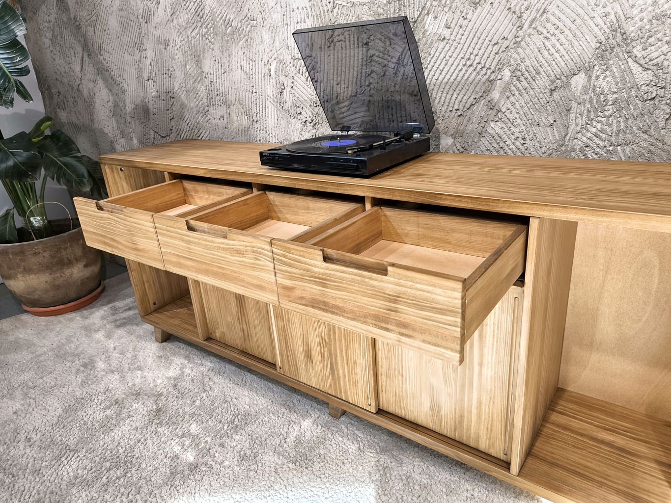 Mueble tocadiscos Ringsån 5 Mueble tocadiscos Ringsån - Imagen 5